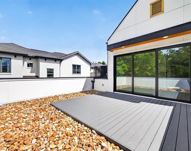 1508 Woodvine Drive - Photo Thumbnail 23
