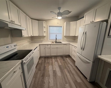 3683 Stockton - Photo Thumbnail 3