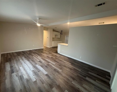 3683 Stockton - Photo Thumbnail 7
