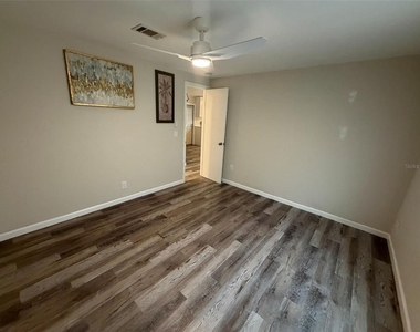 3683 Stockton - Photo Thumbnail 12