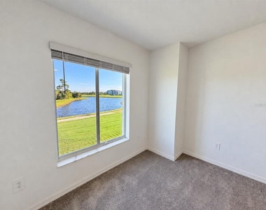 17475 Opal Sand Drive - Photo Thumbnail 7
