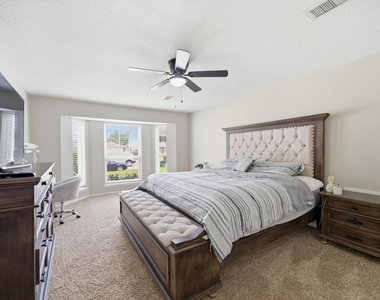 12935 Belgrave Drive - Photo Thumbnail 3