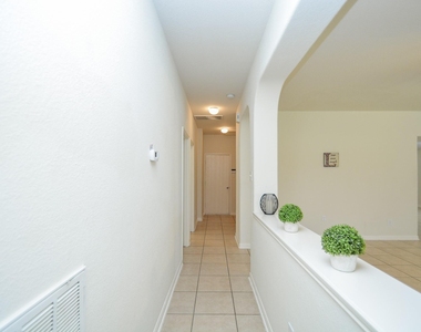 15318 Marlowe Grove Drive - Photo Thumbnail 19