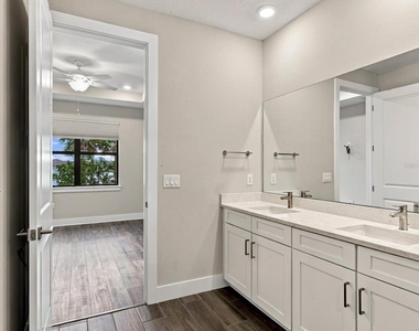 18519 Dayspring Place - Photo Thumbnail 25
