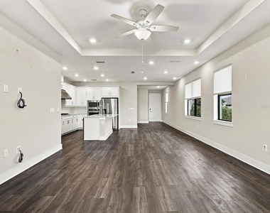 18519 Dayspring Place - Photo Thumbnail 10