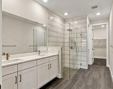18519 Dayspring Place - Photo Thumbnail 26
