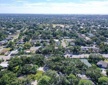 4799 Oak Forest Drive W - Photo Thumbnail 1