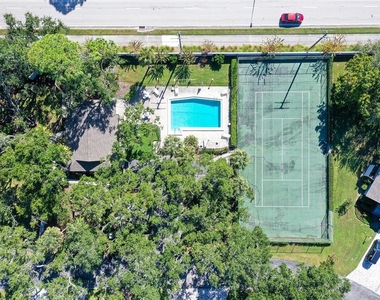 4799 Oak Forest Drive W - Photo Thumbnail 33