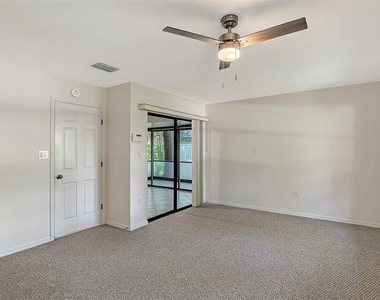 4799 Oak Forest Drive W - Photo Thumbnail 21