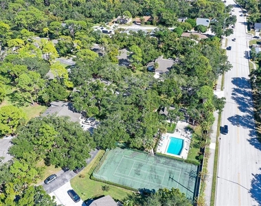 4799 Oak Forest Drive W - Photo Thumbnail 34