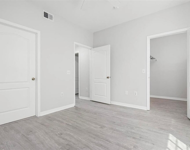 4126 Central Sarasota Parkway - Photo Thumbnail 31