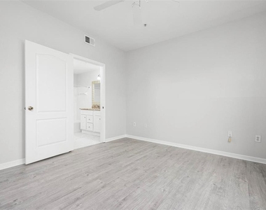 4126 Central Sarasota Parkway - Photo Thumbnail 18