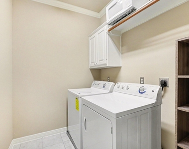 1502 Olive Place - Photo Thumbnail 14