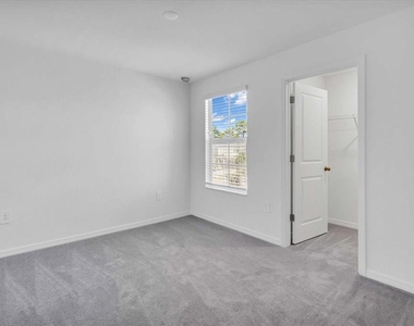 13960 Lilac Sky Terrace - Photo Thumbnail 11