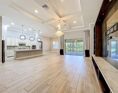 11824 Blue Hill Trail - Photo Thumbnail 2
