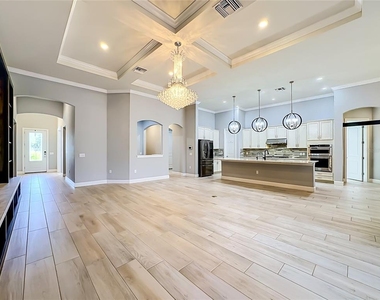 11824 Blue Hill Trail - Photo Thumbnail 4