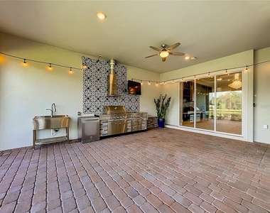 11824 Blue Hill Trail - Photo Thumbnail 34