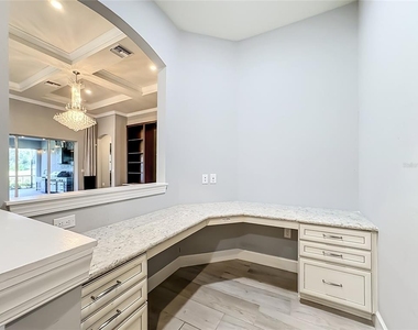 11824 Blue Hill Trail - Photo Thumbnail 27