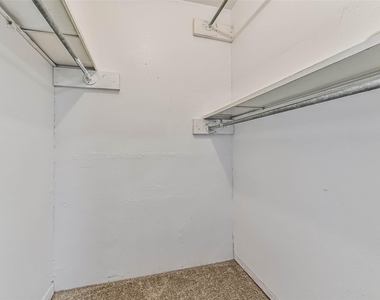 12203 Cape Hyannis Drive - Photo Thumbnail 16