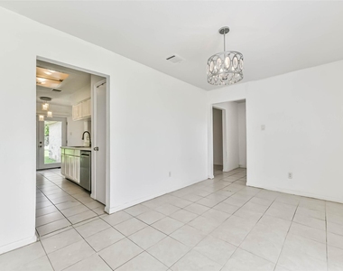 12203 Cape Hyannis Drive - Photo Thumbnail 3