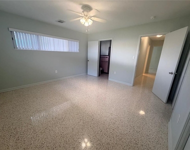 3111 26th Street W - Photo Thumbnail 18