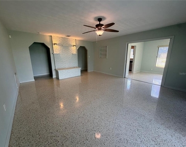 3111 26th Street W - Photo Thumbnail 12