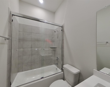 22622 Terrazzo Drive - Photo Thumbnail 12
