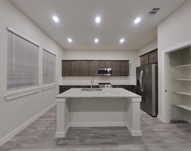 22622 Terrazzo Drive - Photo Thumbnail 4