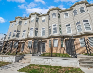 2020 Mcgowen Street - Photo Thumbnail 2