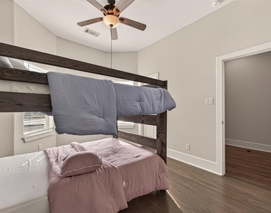 2020 Mcgowen Street - Photo Thumbnail 21