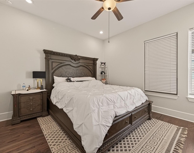 2020 Mcgowen Street - Photo Thumbnail 26