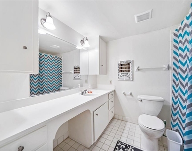 1710 Indiana Street - Photo Thumbnail 4