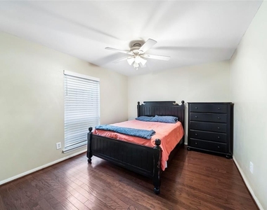 1710 Indiana Street - Photo Thumbnail 3