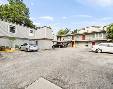 1710 Indiana Street - Photo Thumbnail 6