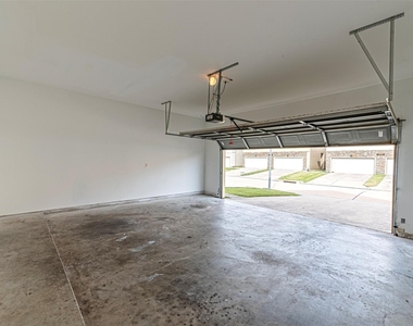 15426 Addicks Stone Drive - Photo Thumbnail 13