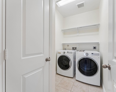 27943 Castle Park Lane - Photo Thumbnail 12