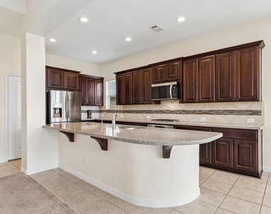 27943 Castle Park Lane - Photo Thumbnail 23