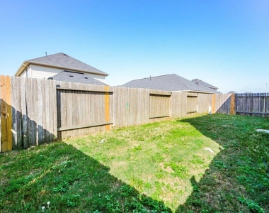 21415 Partha Way - Photo Thumbnail 21