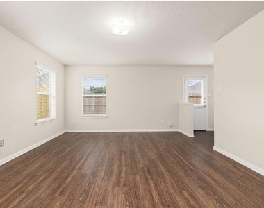 21415 Partha Way - Photo Thumbnail 19
