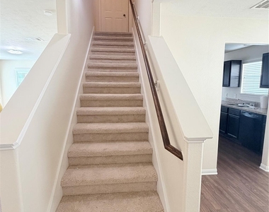 21415 Partha Way - Photo Thumbnail 13