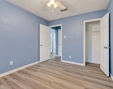 2613 Timber Drive - Photo Thumbnail 13