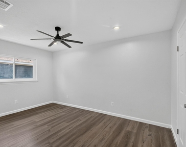 1123 Mayweather Lane - Photo Thumbnail 36