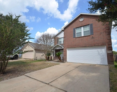 20822 Baronsledge Lane - Photo Thumbnail 2