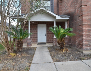 20822 Baronsledge Lane - Photo Thumbnail 3