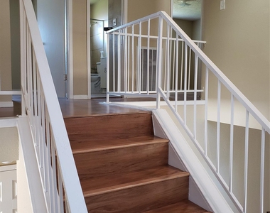16734 Lost Quail Drive - Photo Thumbnail 7