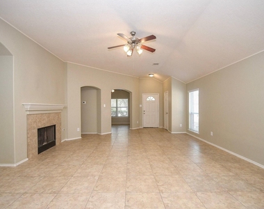 5010 Bridgevalley Court - Photo Thumbnail 5