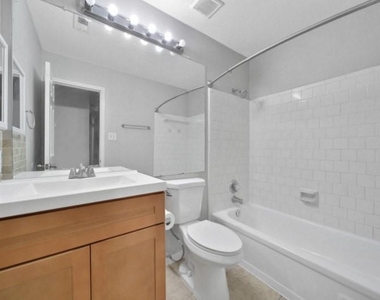 3315 Timber View Drive - Photo Thumbnail 17