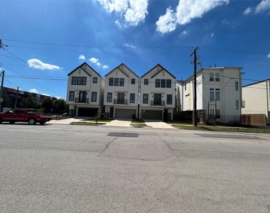 3318 Mckinney Street - Photo Thumbnail 2