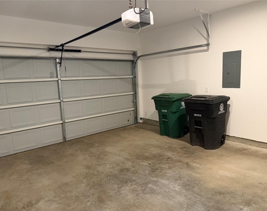 3318 Mckinney Street - Photo Thumbnail 32