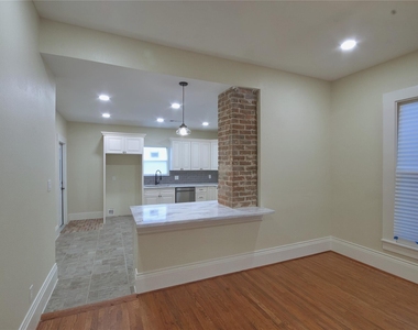 505 Winnie Street - Photo Thumbnail 11